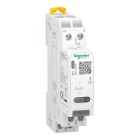 Ett kompakt impulsgivande rel frn Schneider Electric med modellnummer A9CILR12D str vinklat framifrn