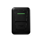 Nrbild av en svart elbilsladdare frn Hager med en tydlig grn LED-indikator och logotypen synlig framtill