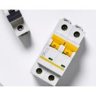 Jordfelsbrytare med kapsling 4-pol 40A