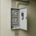 Inf�lld Mediacentral IP30 5-radig Vit d�rr