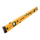 Ett 600 mm l�ngt magnetiskt vattenpass i aluminium ligger horisontellt mot vit bakgrund