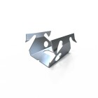 Ett metalliskt kabelsnabbf�ste visas i n�rbild, utformat f�r att s�kert h�lla flexr�r p� plats vid installation. Produkten, som erbjuds av Elbutik.se, anv�nds i elinstallationer d�r stabil och snabb montering kr�vs.