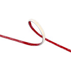 En r�d LEDstrip COB bastu visas b�jd i en mjuk kurva, d�r den flexibla konstruktionen framh�ver enkel installation i tr�nga utrymmen. Elbutik.se erbjuder denna IP67-klassade ljusl�sning f�r bastu och fuktiga milj�er.