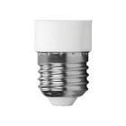 En vit lampsockeladapter E27-E14 visas mot ljus bakgrund, d�r Elbutik.se erbjuder en kompakt adapter f�r att anv�nda E14-lampor i armaturer med E27-sockel.