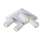 En vit takspotlight med fyra riktbara cylindriska spotlights �r monterad p� en kvadratisk takplatta och visas mot vit bakgrund. Elbutik.se erbjuder armaturen med IP44-klassning f�r flexibel och riktad belysning i badrum och andra inomhusmilj�er.