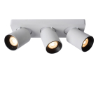 En vit takspotlight med tre cylindriska riktbara spotlights �r monterad p� en rektangul�r takplatta och visas mot vit bakgrund. Elbutik.se erbjuder armaturen f�r flexibel och riktad belysning i moderna inomhusmilj�er.