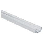 Hide-a-lite Profil U Plast 14mm 2m visas snett framifr�n mot vit bakgrund och framh�ver profilens smala, raka utformning. Elbutik.se erbjuder profilen f�r montering och skydd av kompatibla LED-lister.
